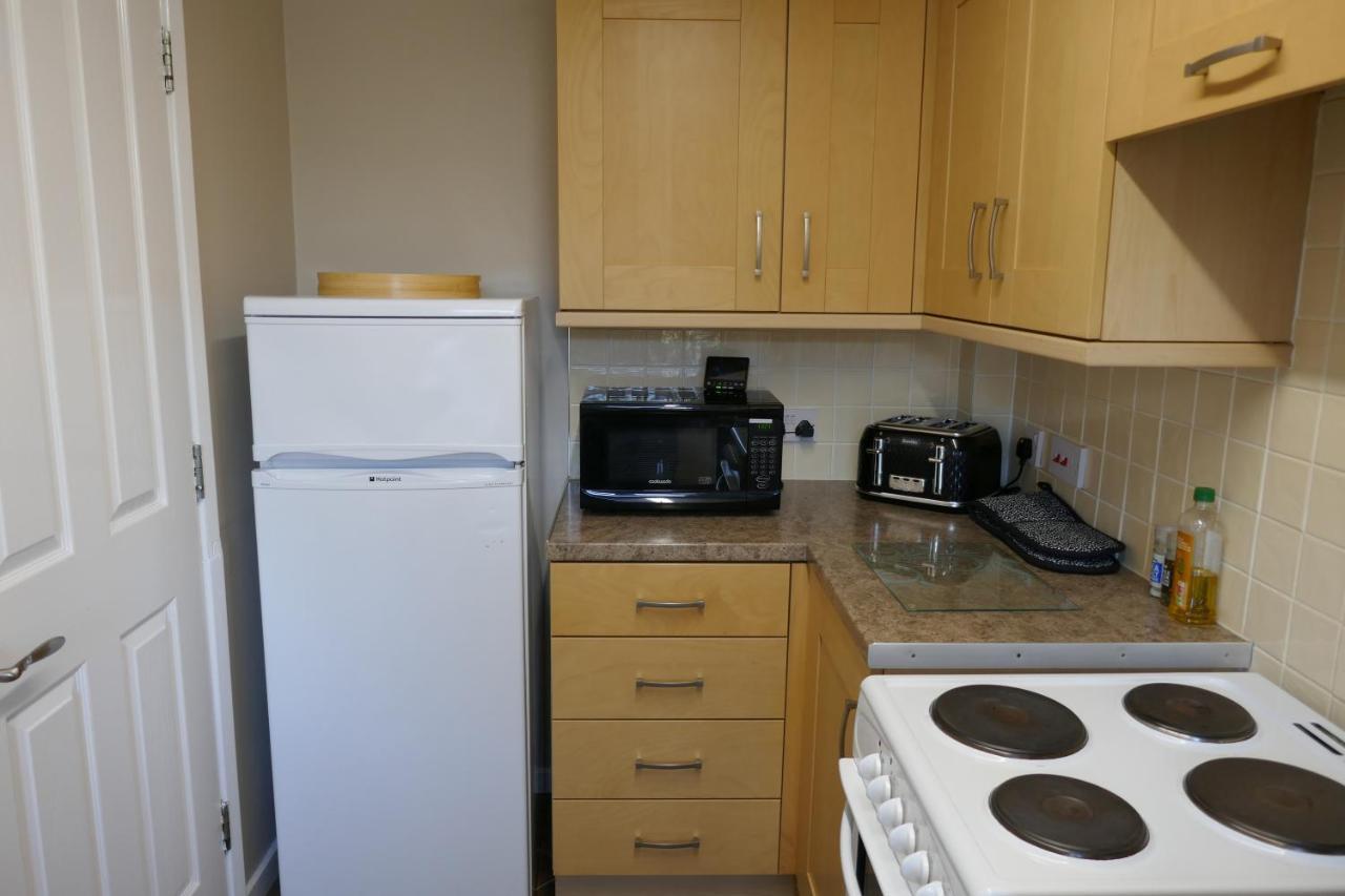 2 Bedroom House Walking Distance To City Centre With Free Parking 约克 外观 照片